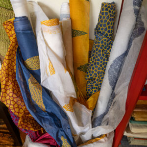 Tessuto organza di cotone fantasia Cutwork